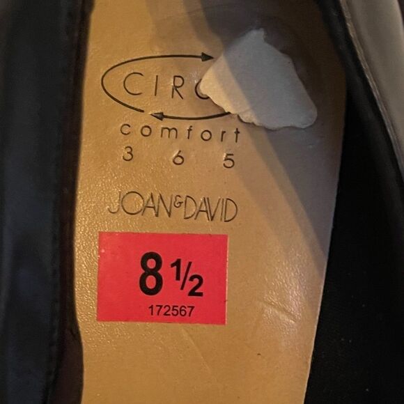 Joan & David Heels - Picture 2 of 9